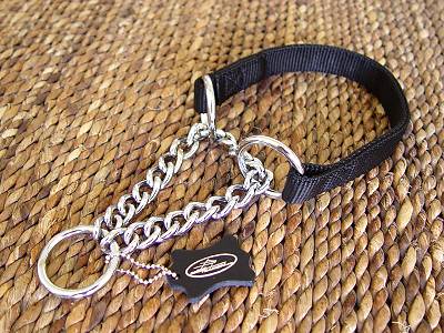 Nylon pinch dog collar